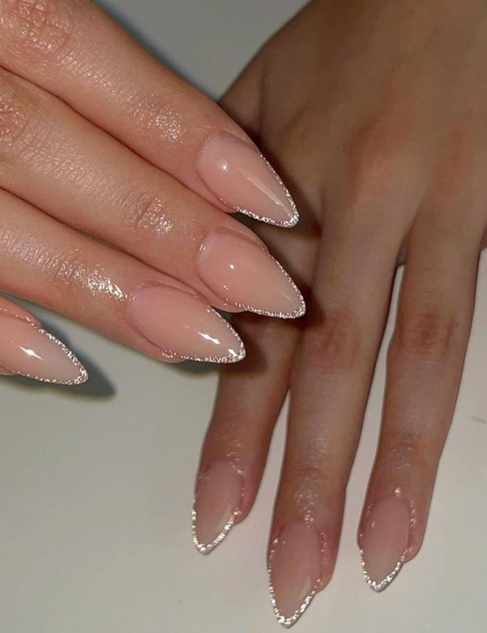 unhas em gel minimalistas 2026