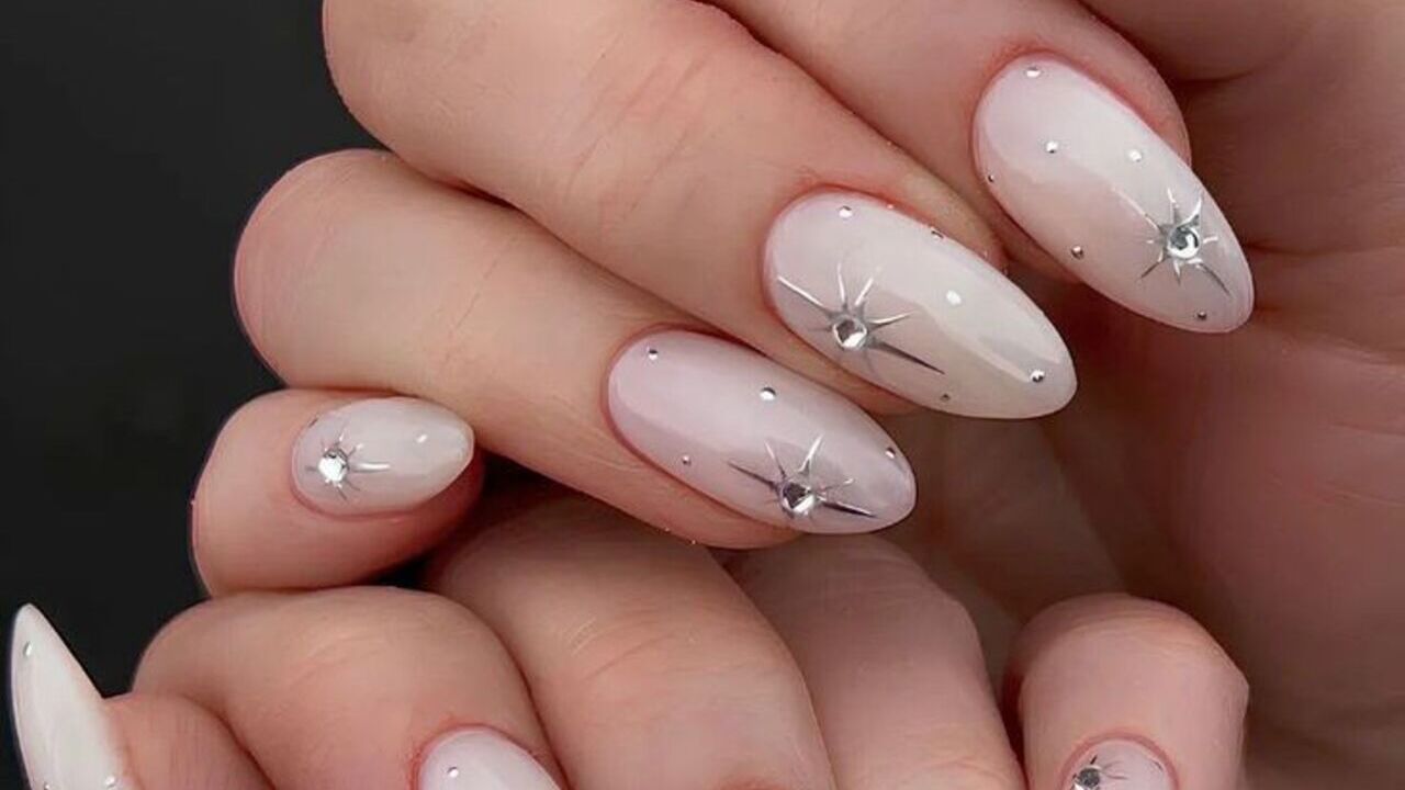 unhas brancas para dia a dia